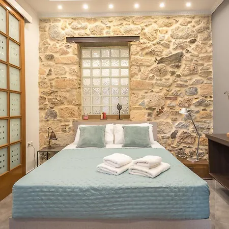 The Bohemian Nest * Athen